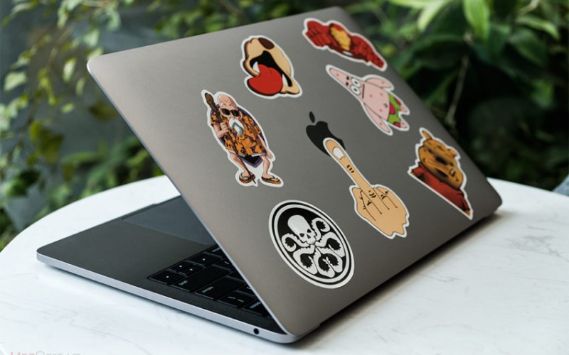 Tại sao nên dán laptop Macbook?