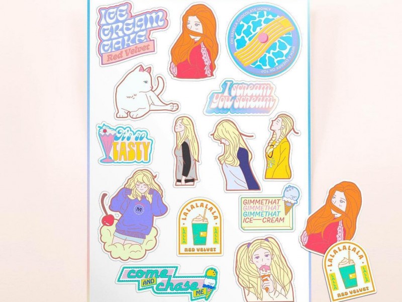 ICE CREAM CAKE Hologram